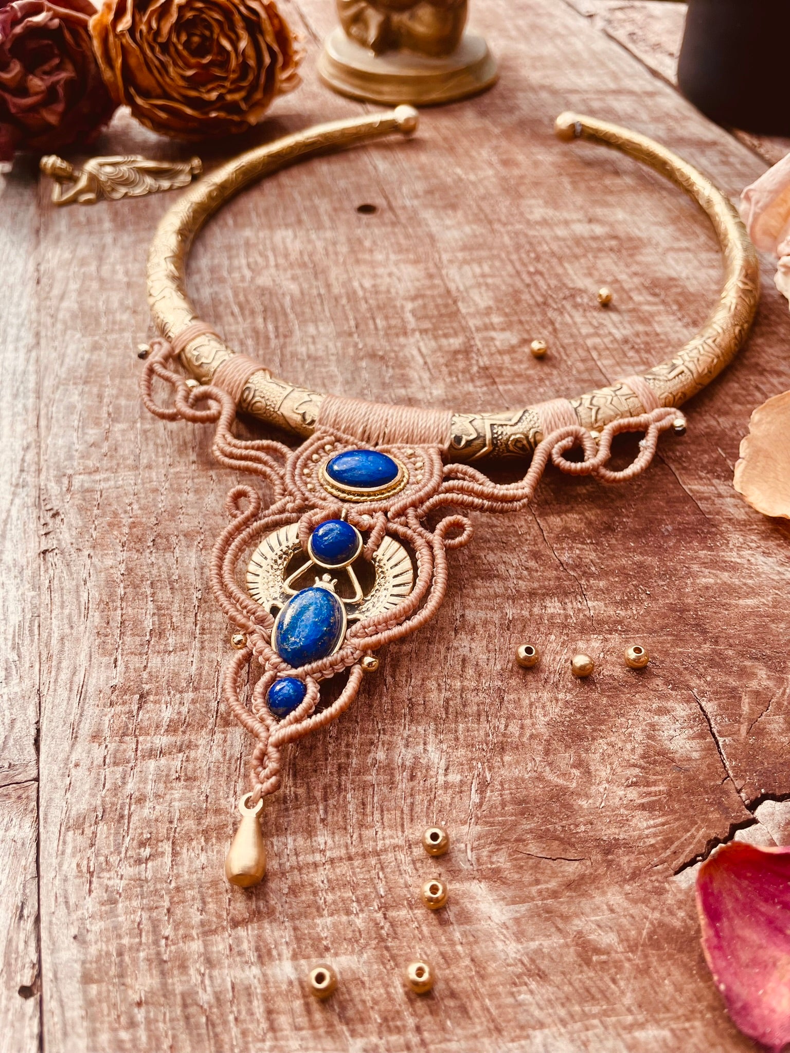 Collier torque "Sëth"