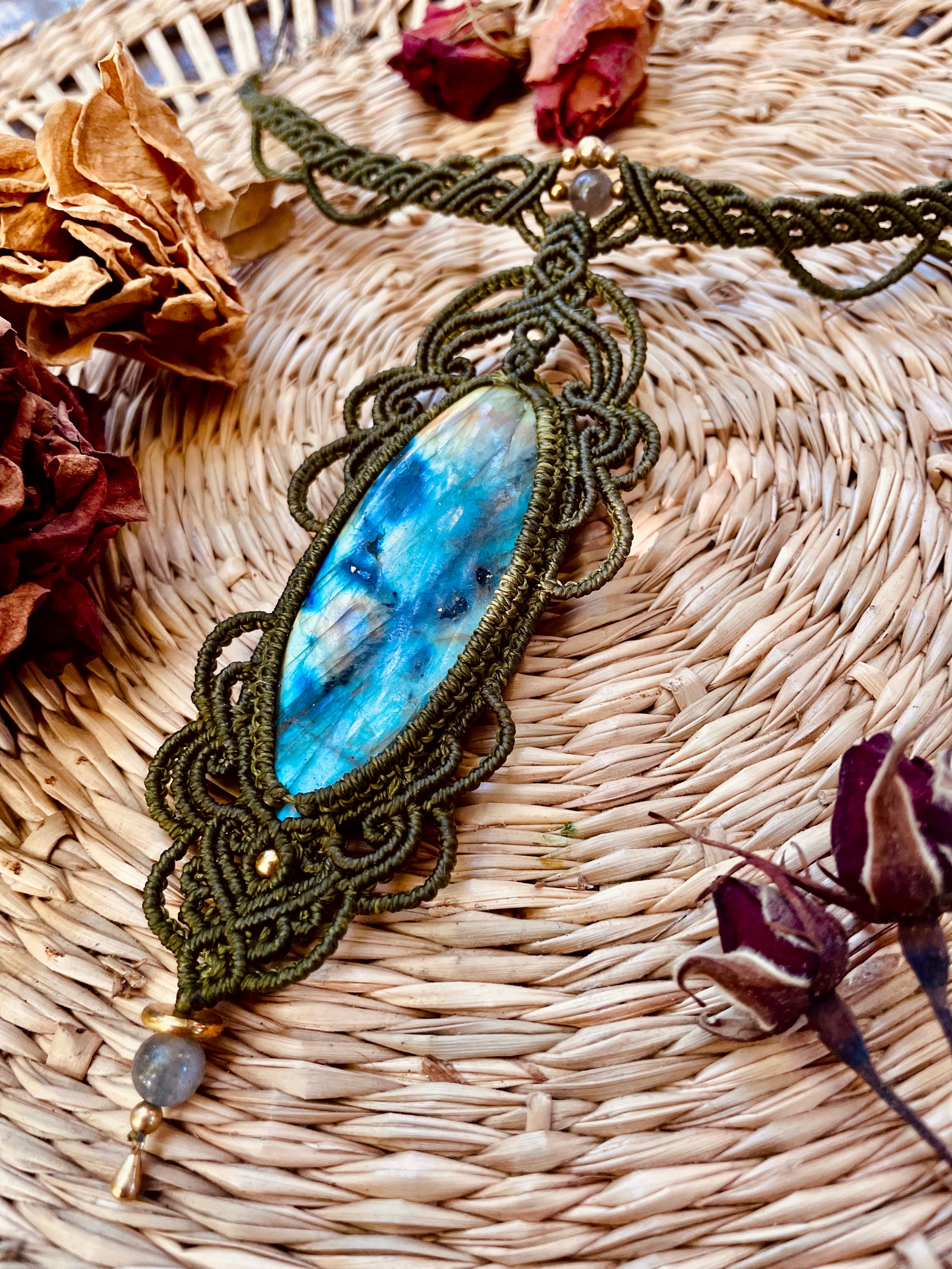 Collier "Labradorite bleue"