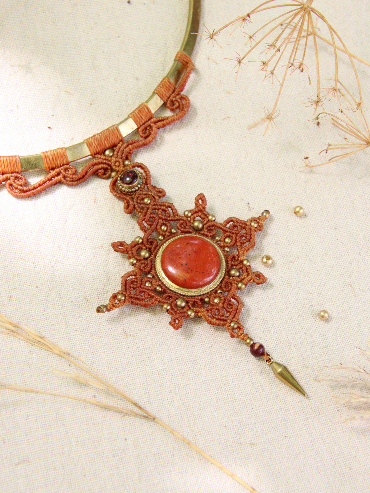 Collier Torque "L'étoile du soir" - Acajou