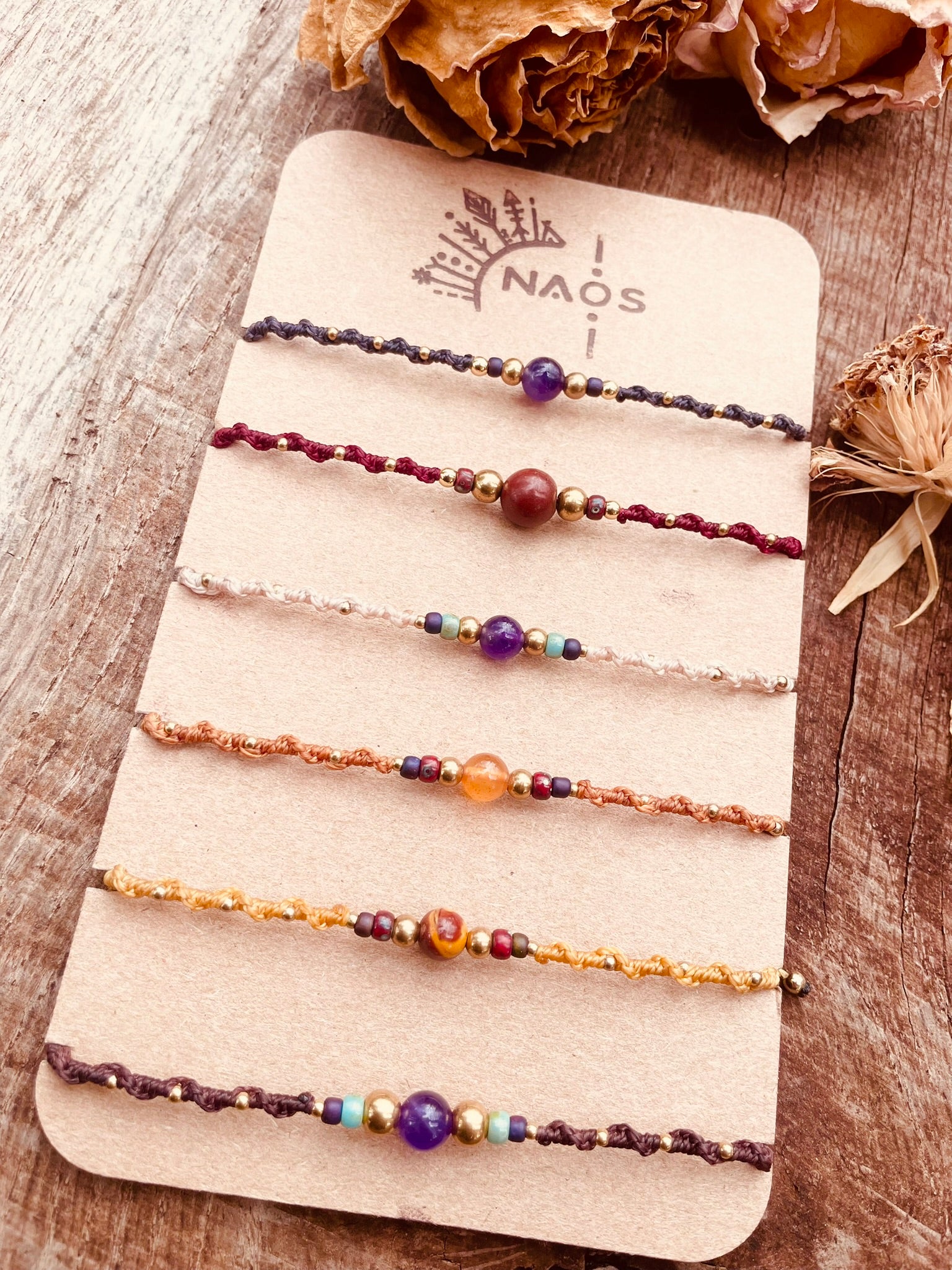 Mini bracelet "Përle sacrëe"