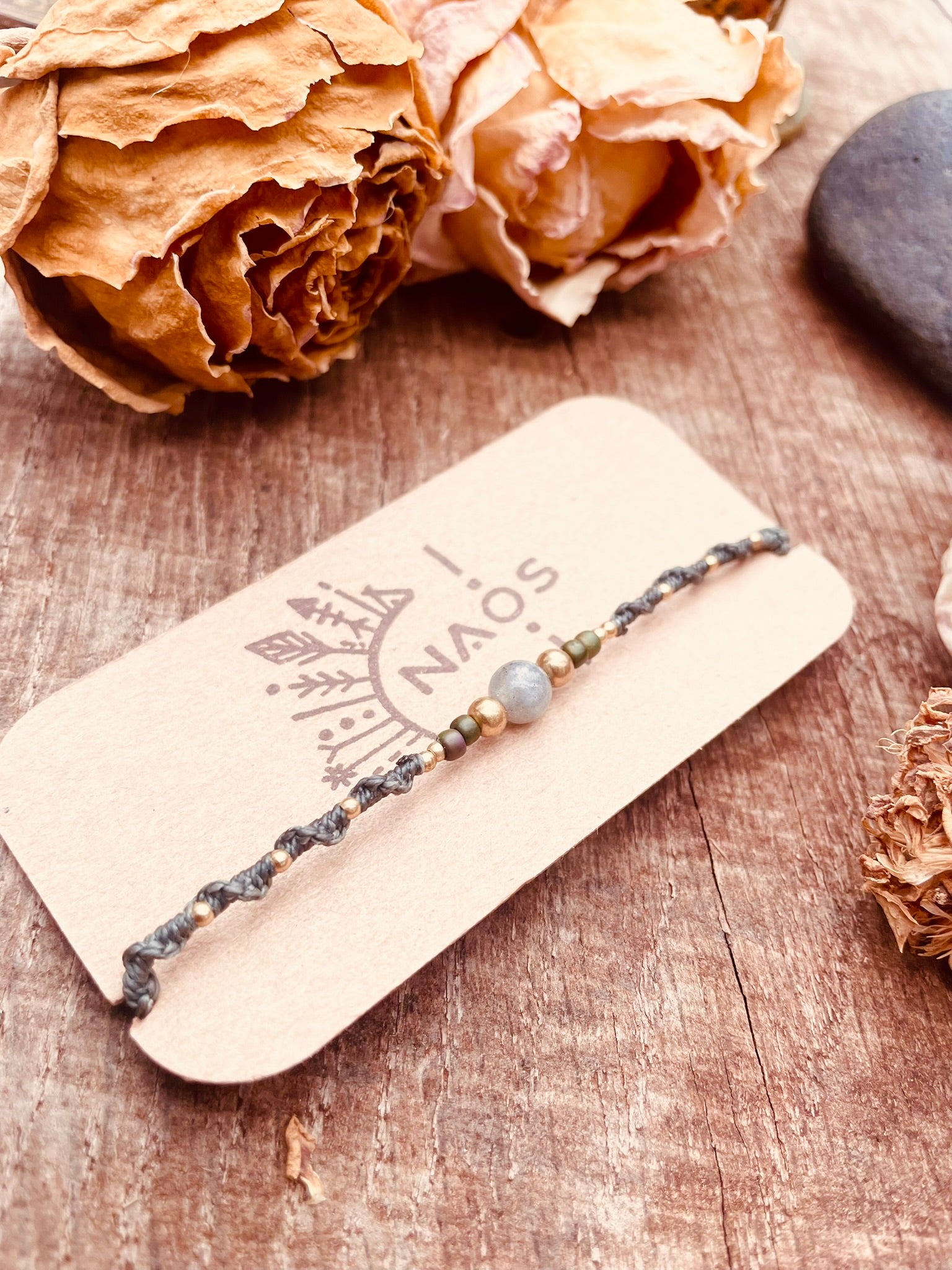 Bracelet "Përle sacrëe" - Labradorite & Kaki