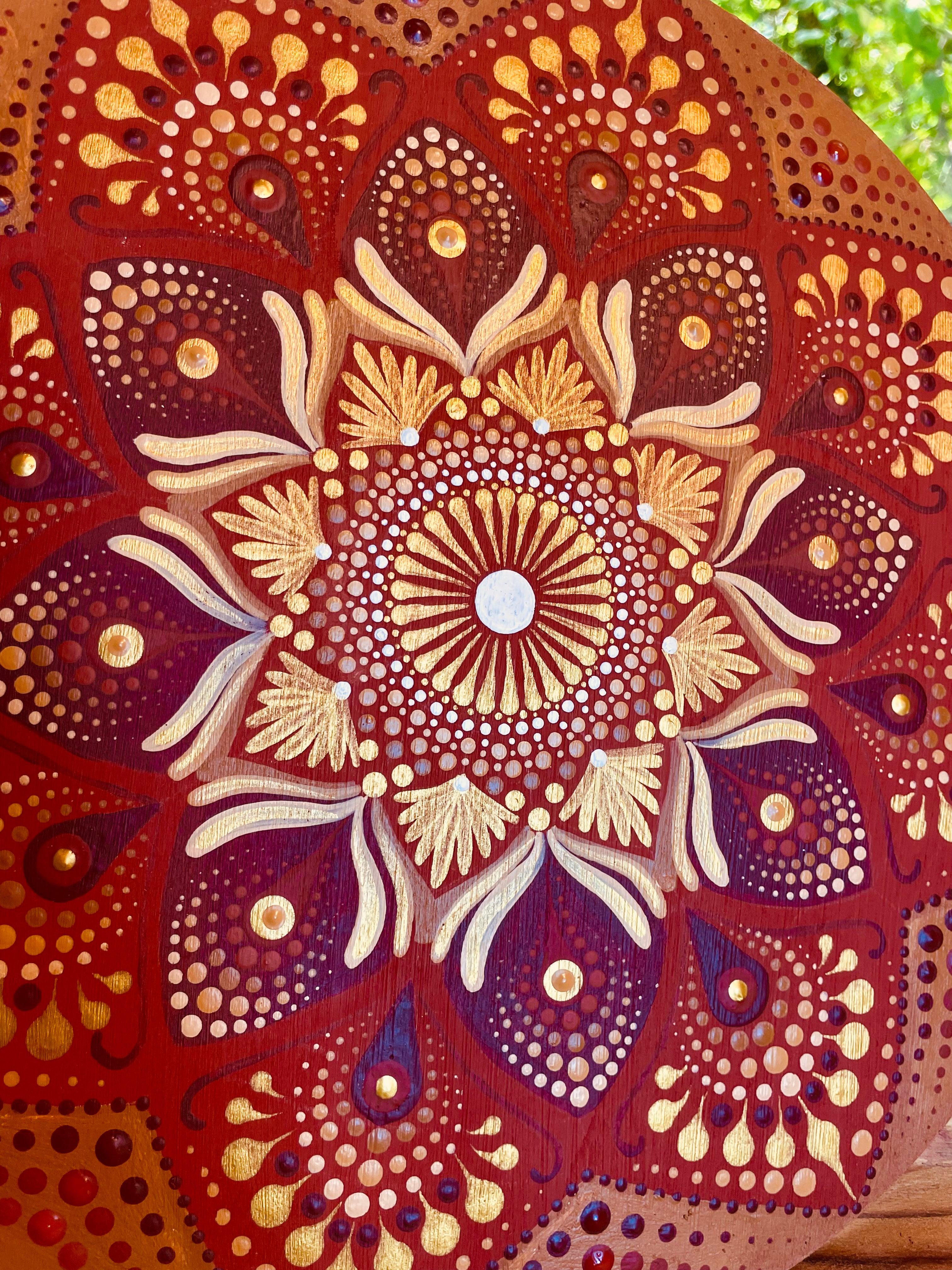 Peinture mandala modèle "Sähara"
